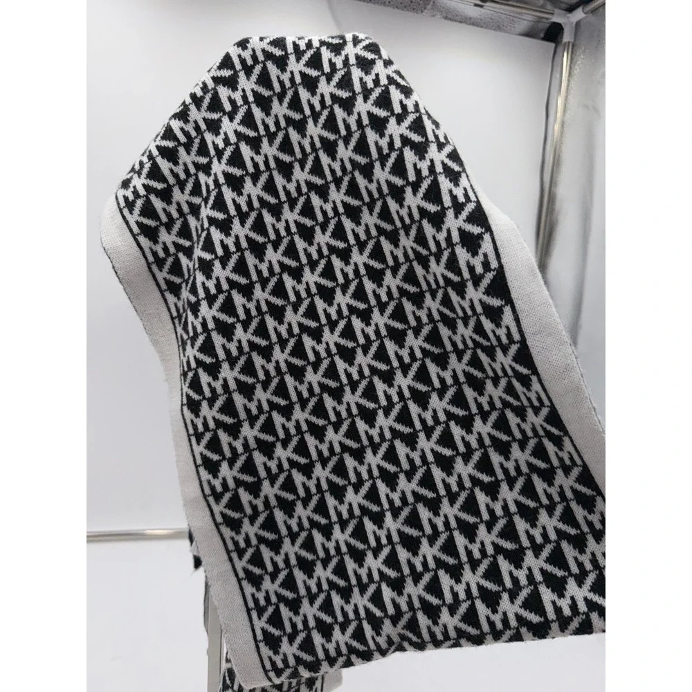 Michael Kors Black White Monogram Logo Knit Scarf MK Winter Accessory